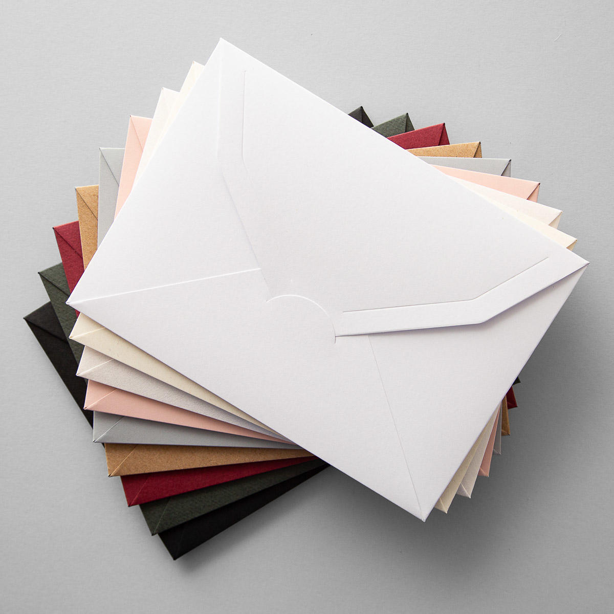 Elegant Line Envelope 13×18 cm (Pack of 25)